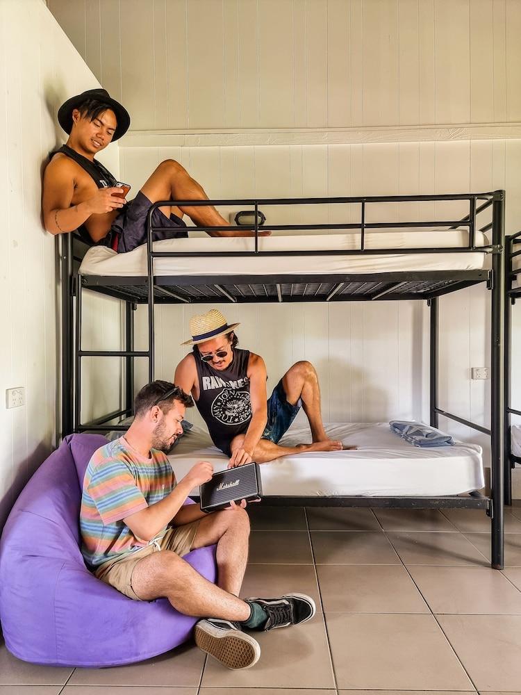 Nomads Airlie Beach (Adults Only) Exterior foto